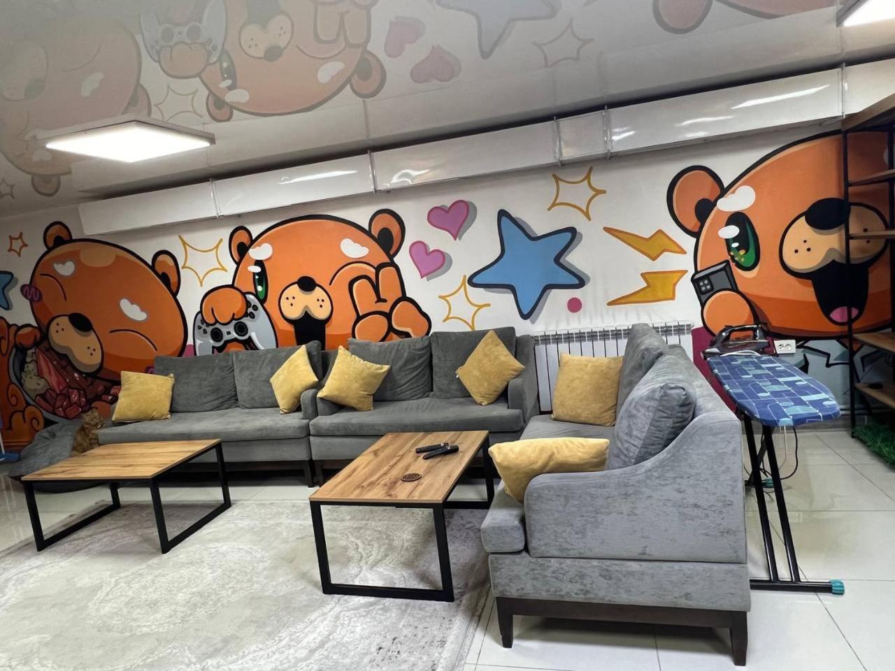 Место Встречи "Guest House Meeting Place" 比什凯克 外观 照片